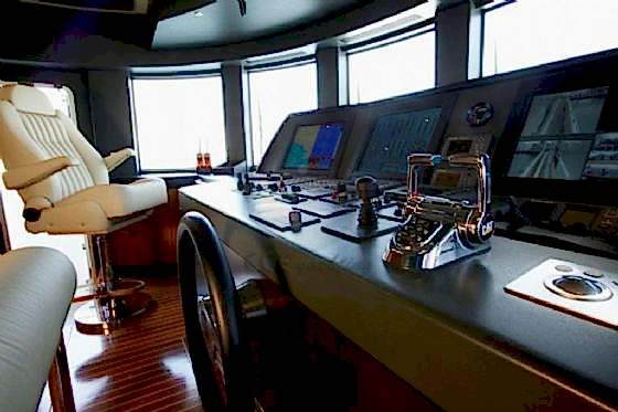 Motor Yat Serenity 2 resimleri